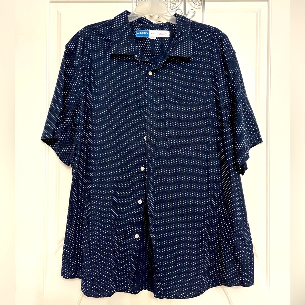 NWT Men shirt